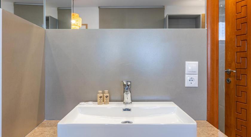 Image of One-Bedroom Premium Apartment 17