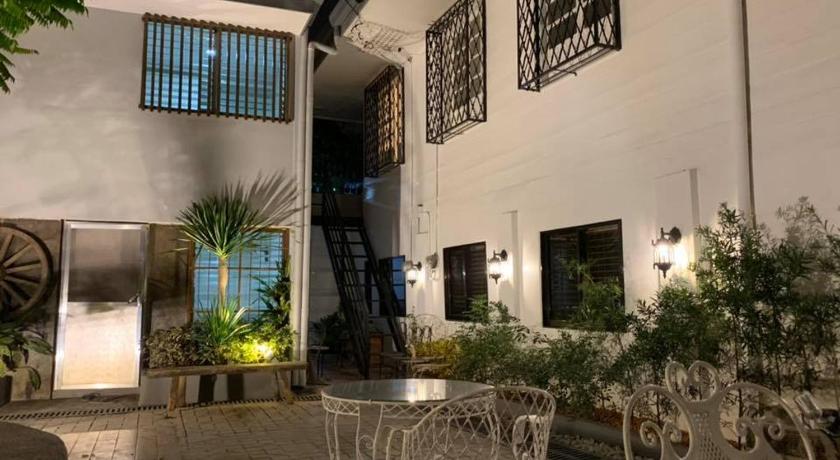 Courtyard Hotel – Pasay City, Metro Manila, NY