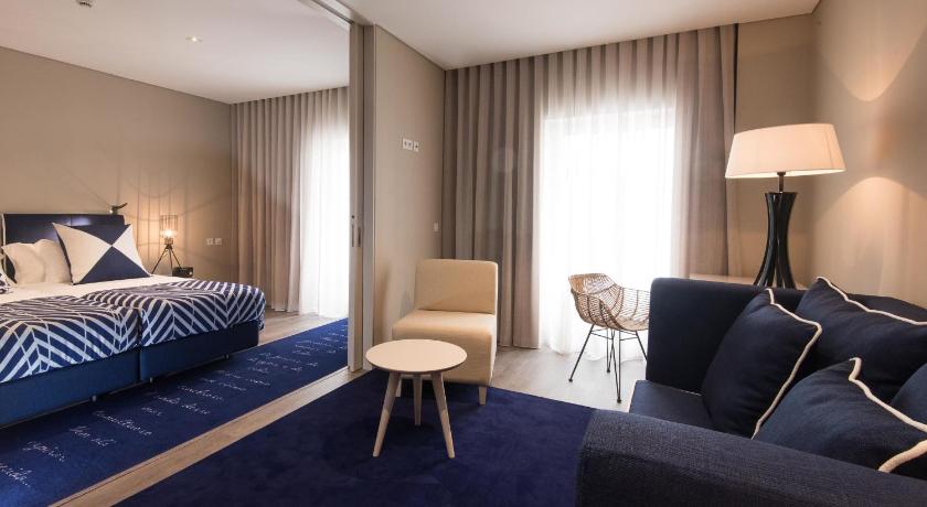 รูปของสวีท 1 ห้องนอน (One-Bedroom Suite) 1