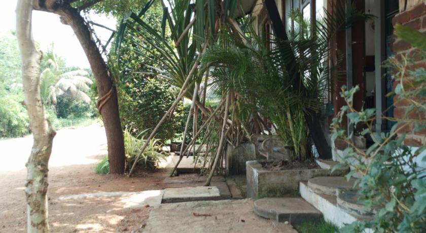 Lucky Holiday Home – Anuradhapura, IA