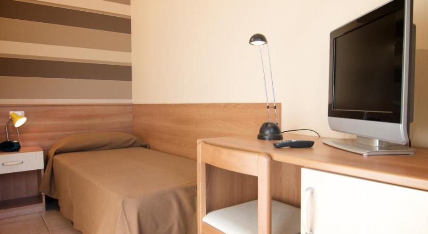 Hotel Velus photo