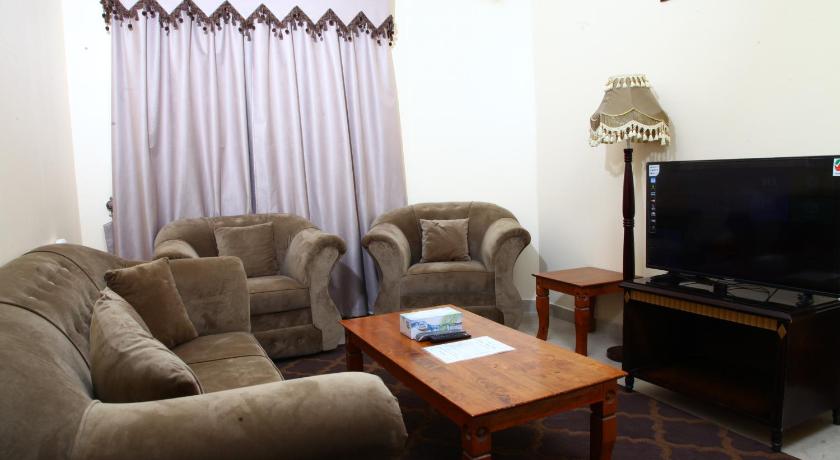 Image of One Bedroom King Suite Room 16