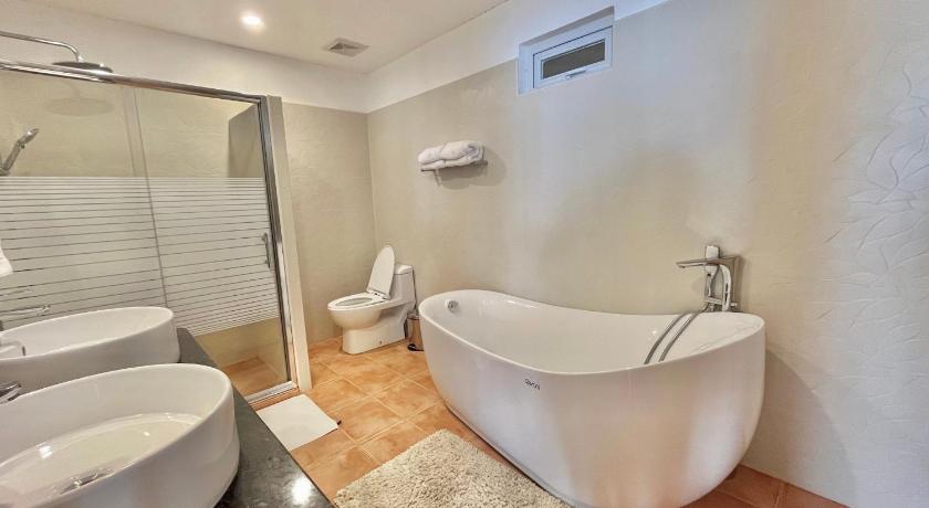 Image of Sanctuary Villa Executive 2
