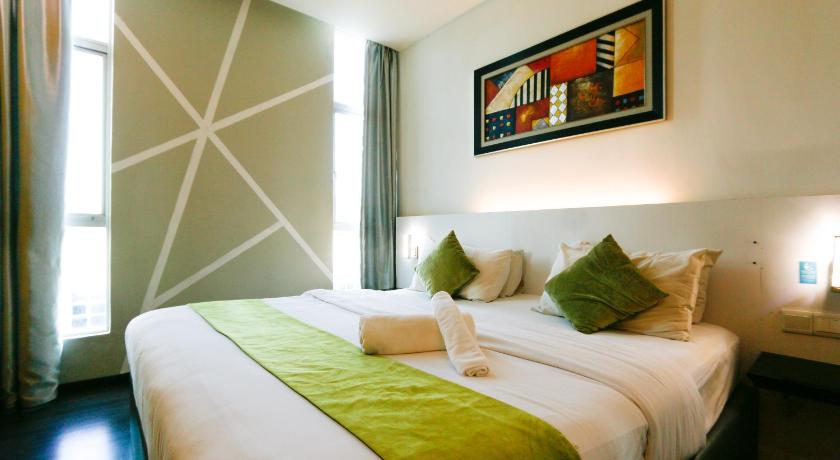 Image of Deluxe King Room 0