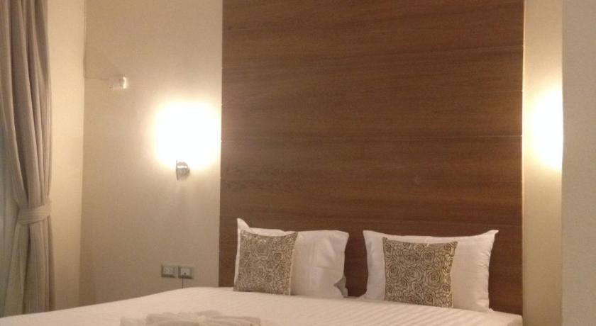 Image of Special Offer - Deluxe Room with Water Park Tickets 10