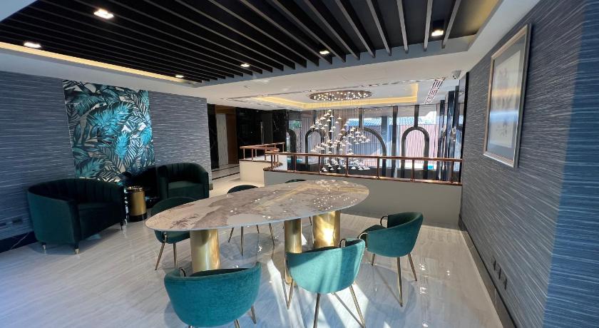 ARNI Skye Hotel - image 14