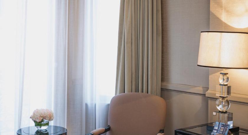 Image of Superior Room 14
