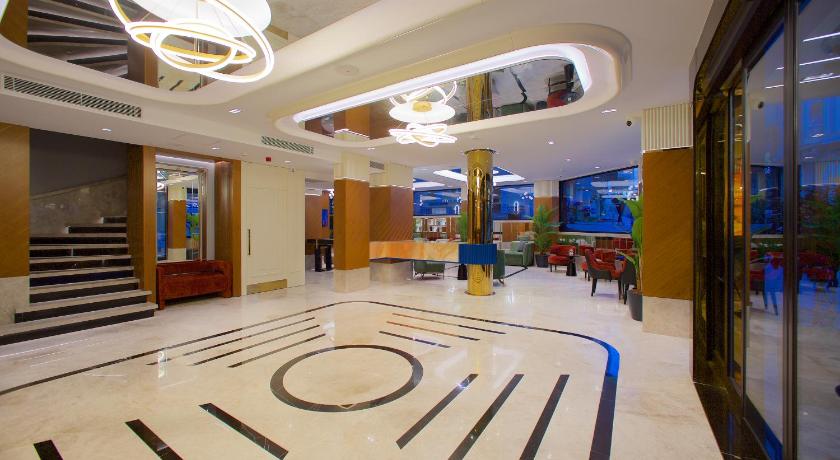 HOTEL EYFEL - main image