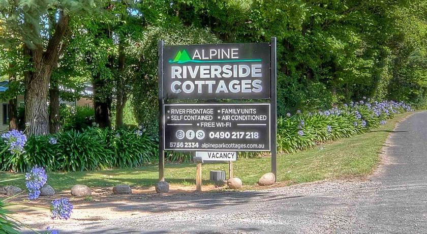 Alpine Riverside Cottages