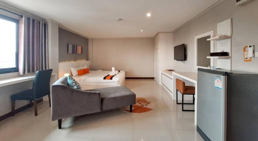 Image of Grand Deluxe Double Room - Non-Smoking 10