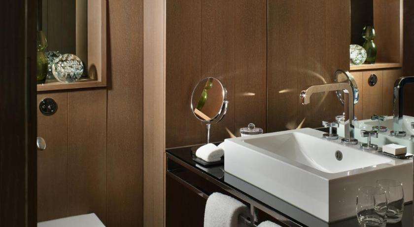 Image of Penthouse Suite 11
