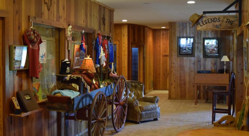 Flying L Ranch Resort photo