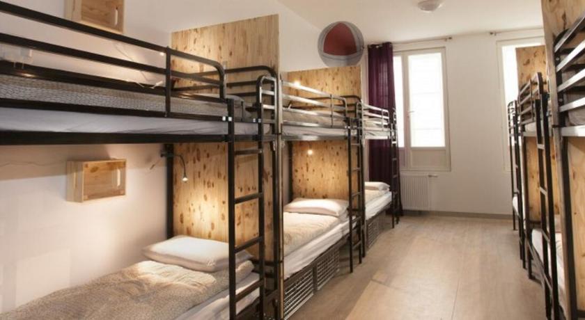 Image of Bunk Bed in Female Dormitory Room 0