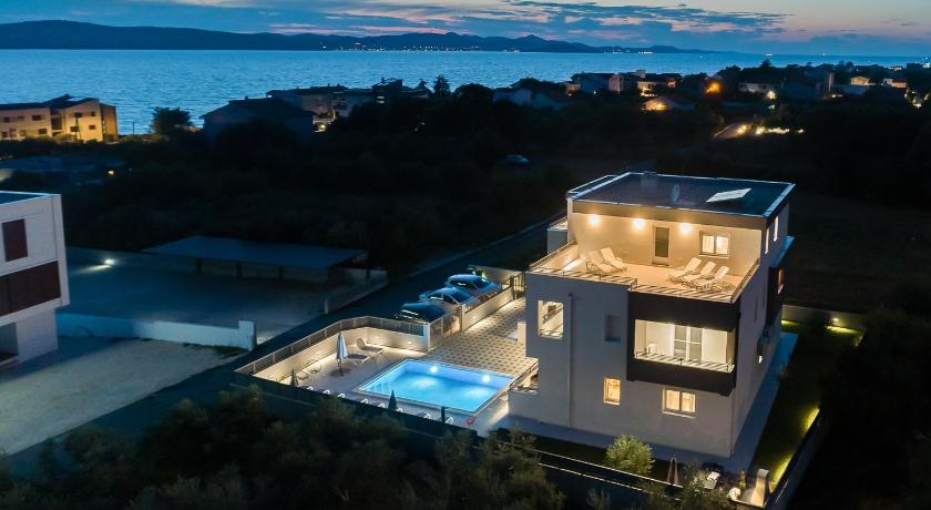 Apartments Evita
