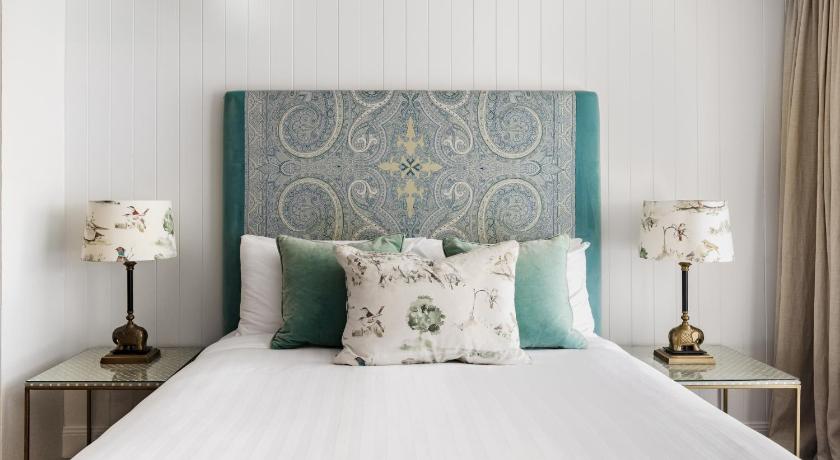รูปของดีลักซ์ ควีน (Deluxe Queen Room) 7