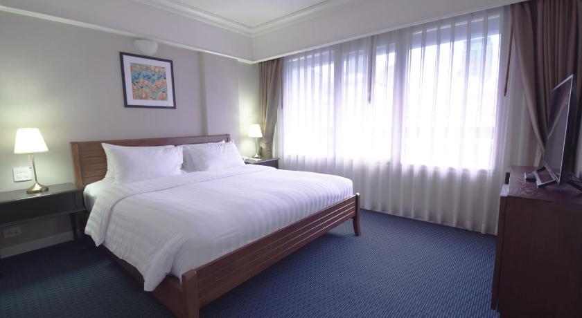 Image of One-Bedroom Suite 0