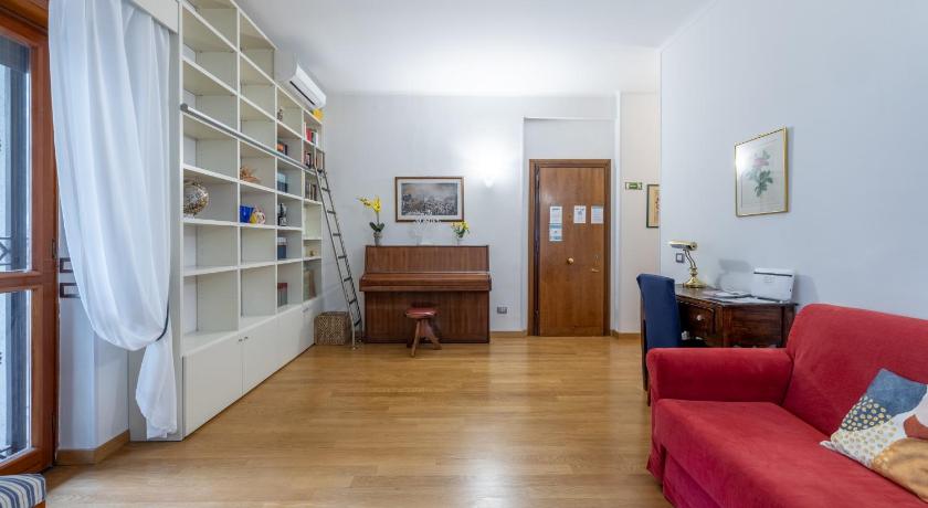 Rome Vatican home garden by Varental 4-Star Single Room lobby