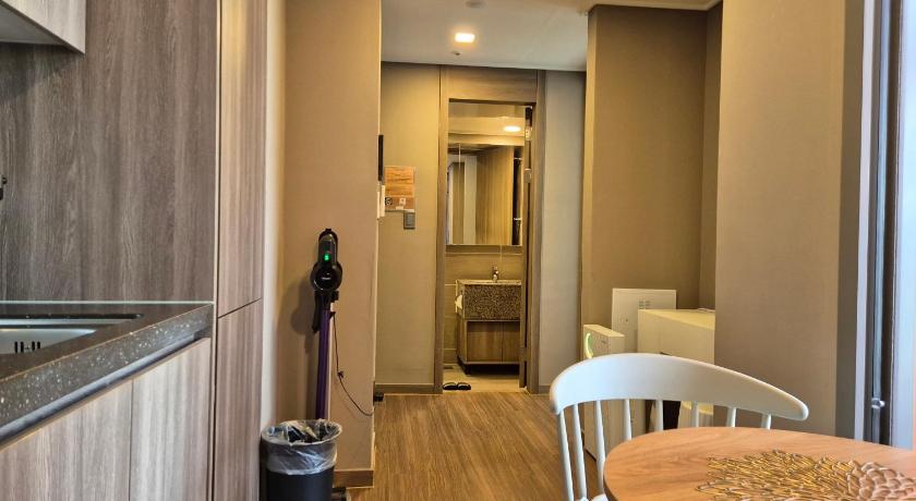 釜山 The solid residence - Elbon the stay by haeundae 4星级 民宿 大堂