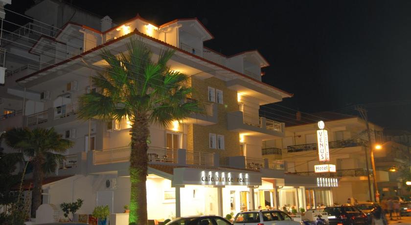 Hotel Venus photo