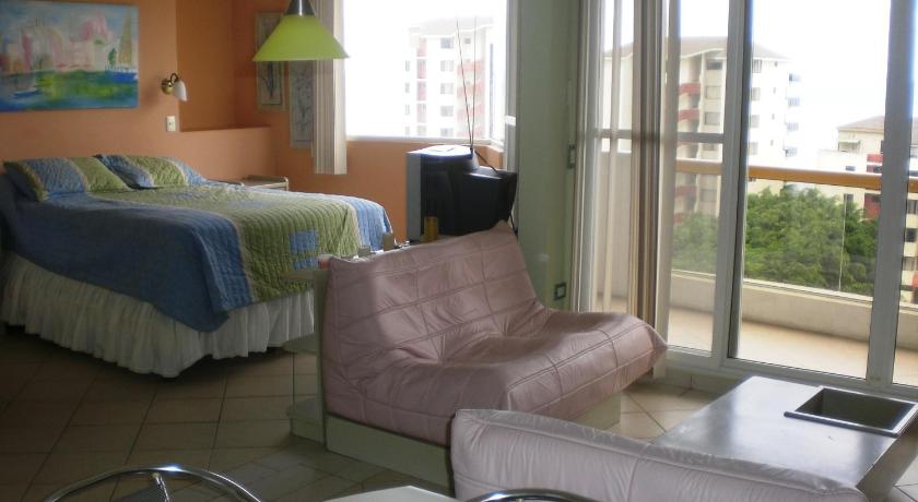 Playa Almendro Resort photo