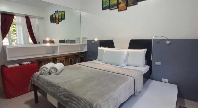 Image of Studio Apartment 6