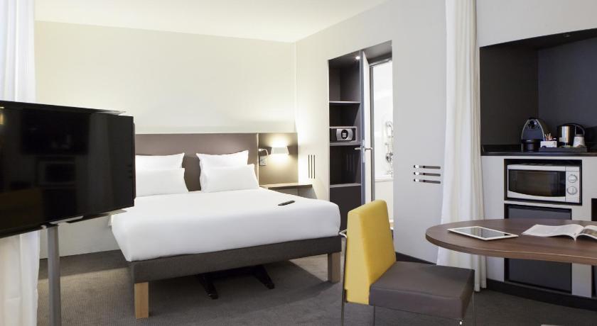 Image of Superior Suite 9