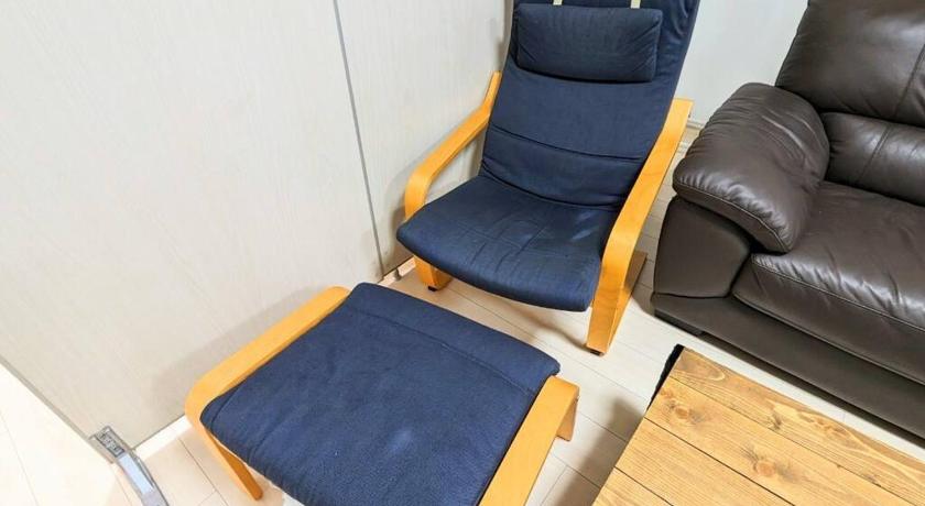 오사카 JR西九条徒歩4分！最大12名宿泊可能！貸切一軒家！USJ、梅田アクセス良好！１F広々リビングあり！ (JR西九条徒歩4分！最大12名宿泊可能！貸切一軒家！USJ、梅田アクセス良好！１F広々リビングあり！) 2성급 싱글룸 객실