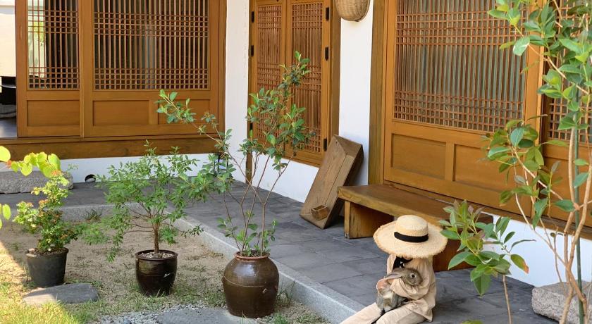 Stay Sayu Hanok
