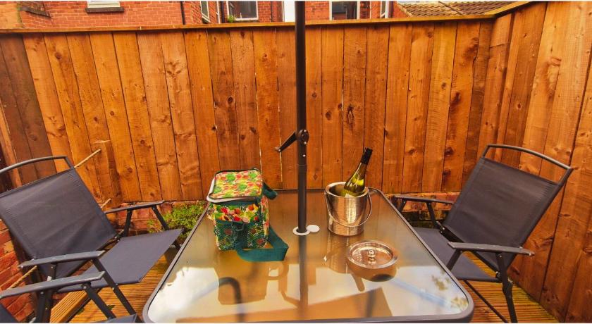 The Burford Hideaway - image 16