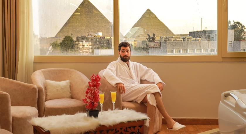 The Muse Pyramids INN