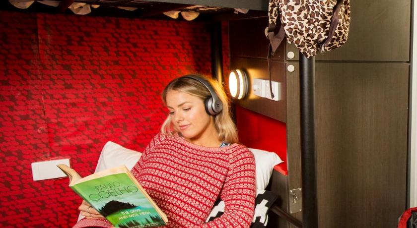 Image of Bed in 2-Bed Female Dorm Shared Bathroom 6