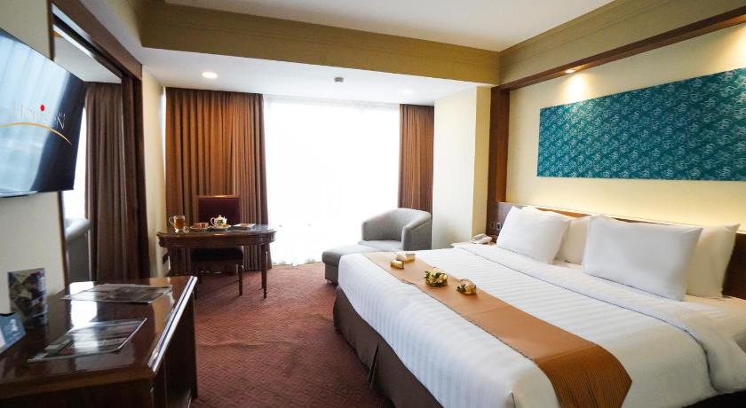 Image of Executive Suite 1