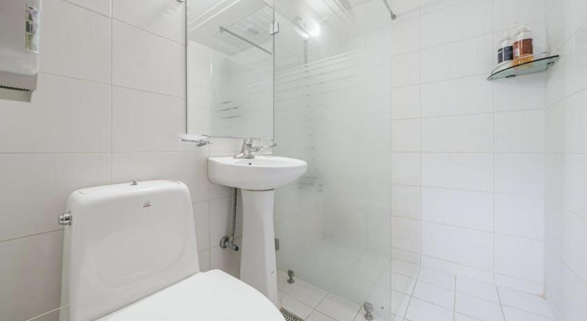 チェジュ New Manhattan Hotel 2つ星 ホテル 外観