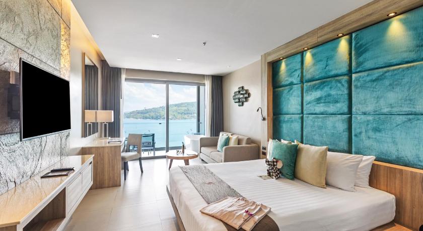 Image of Sea View Deluxe Double 4