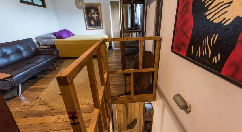 Image of Three-Bedroom Townhouse 13