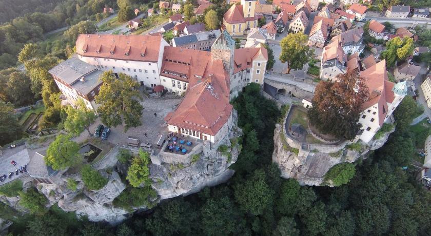 Burg Hohnstein — Hotel in Hohnstein