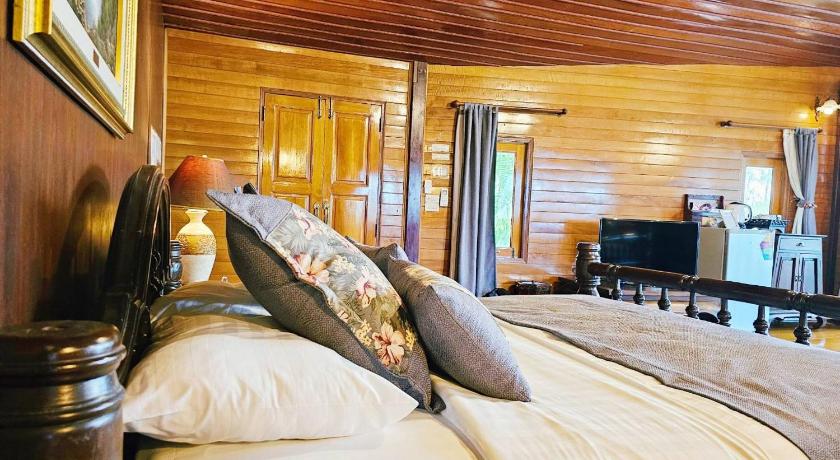 Image of Suite Room Double or Twin 2