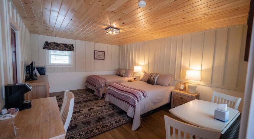 레이크 플래시드 (NY) The Snowshoe Lodge 2성급 숙소 전망