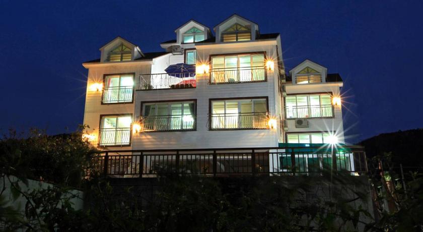 巨济 Light Sky Pension 3星级 住宿 套房