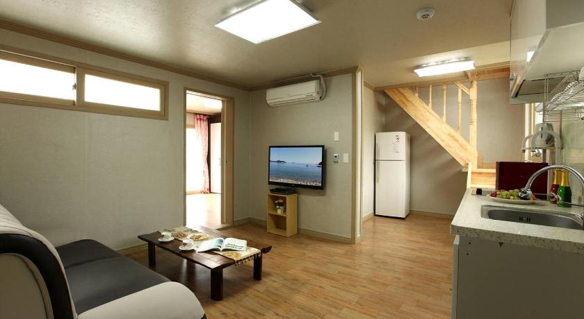 巨济 Light Sky Pension 3星级 住宿 套房