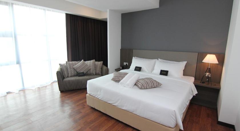 Image of Junior Suite 0