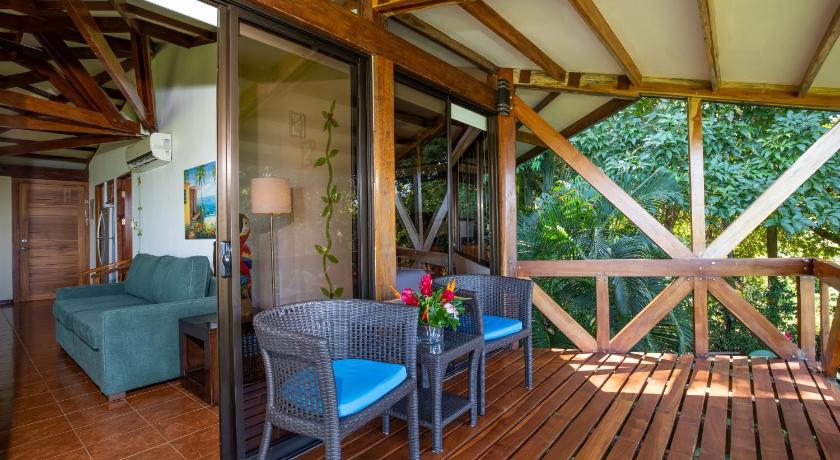 Image of Tulemar Bungalow 8