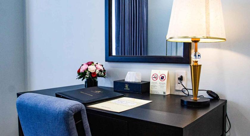 Zdjęcie: Suite with Complimentary minibar and 1 set of laundry/person/day (not accumulated) (Suite with Complimentary mini-bar and 1 set of laundry/person/day (not accumulated)) 7