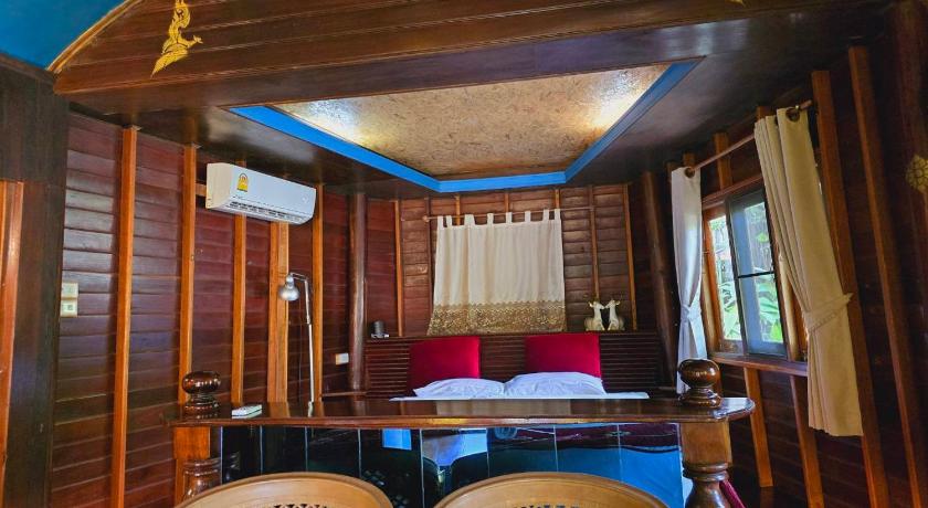 Image of Honeymoon Suite Villa 7