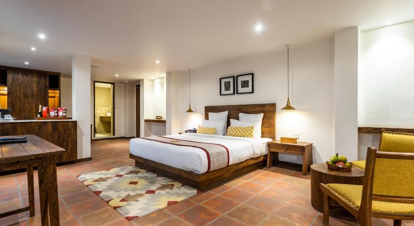 Hotel Roadhouse Thamel Kathmandu- Contemporary Boutique - image 7