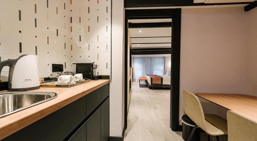 Image of Apartment - Amstel 8