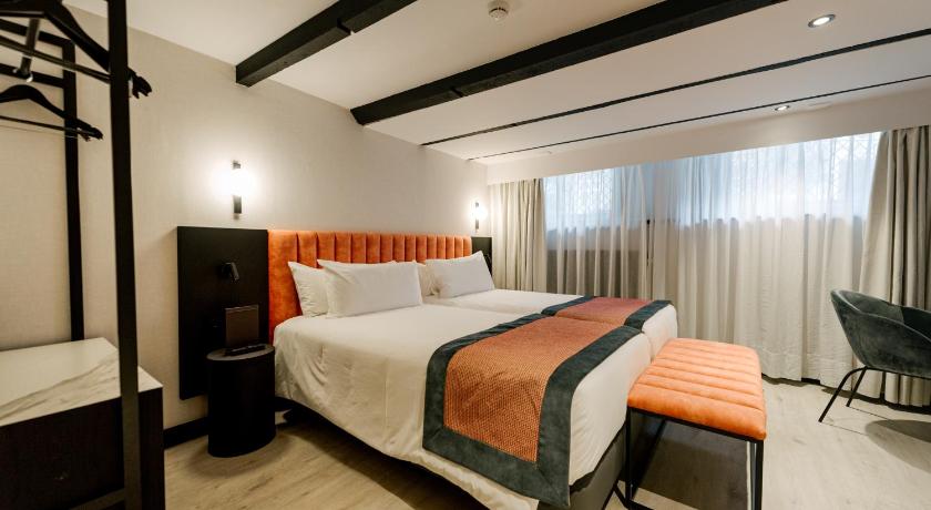Image of Apartment - Amstel 3