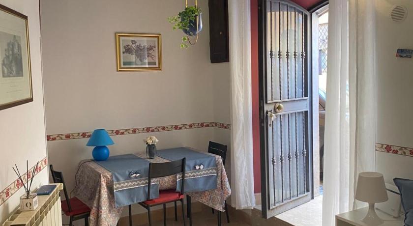 LA CASETTA DI REBY