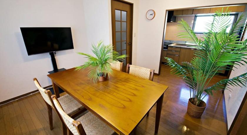 東京 NH Buil 7F 3つ星 宿泊施設 レストラン