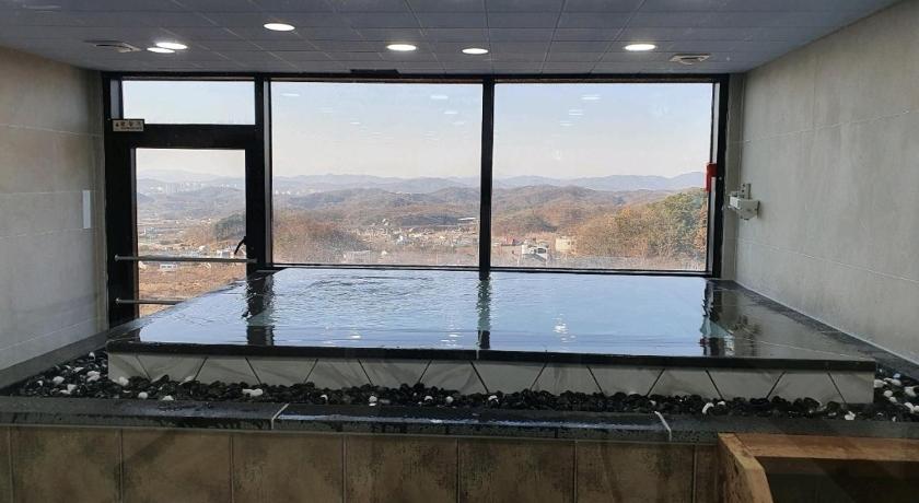 原州 Wonju WJ Hotel Full House ホテル ロビー